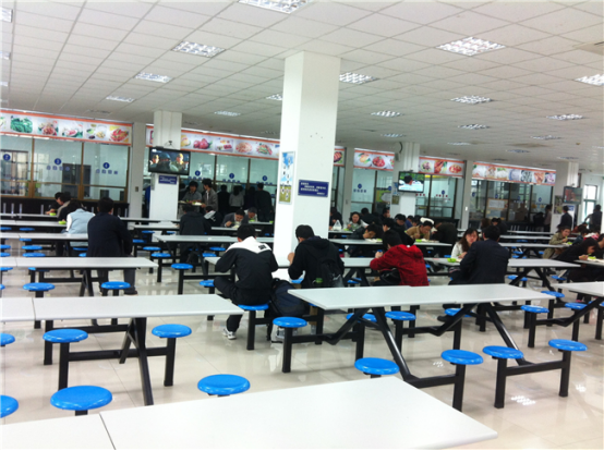 食堂承包讓企業(yè)輕裝上陣，提高競(jìng)爭(zhēng)力